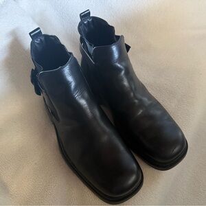 G.H. Bass Leather Chelsea Boot